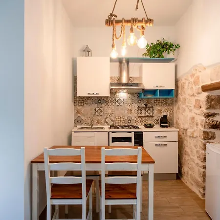 Affittacamere Dolce 3*